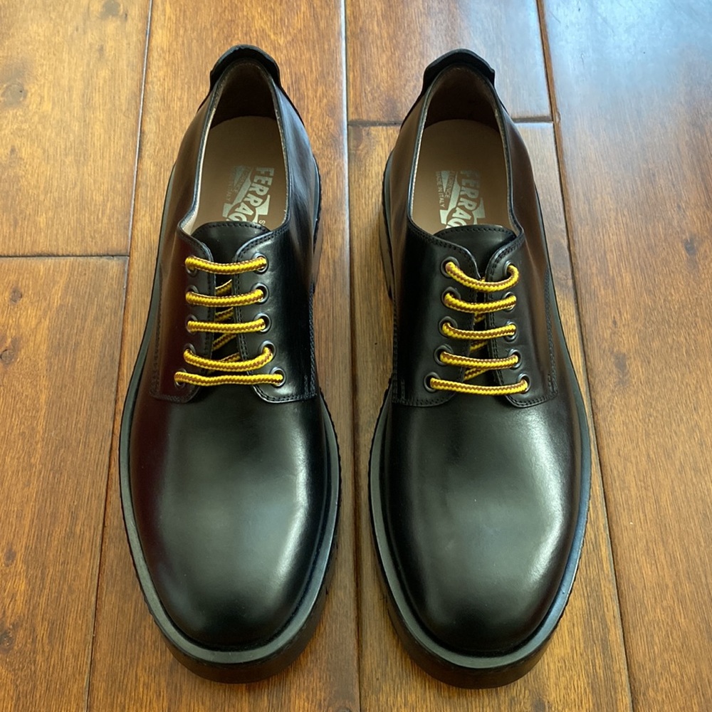 Rudy Plain Toe Derby
SALVATORE FERRAGAMO - Picture 4 of 12